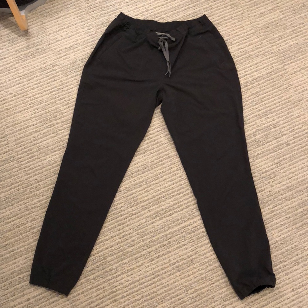 Eddie Bauer Lightweight Jogger Pants